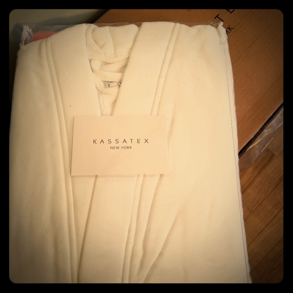 Kassatex robe